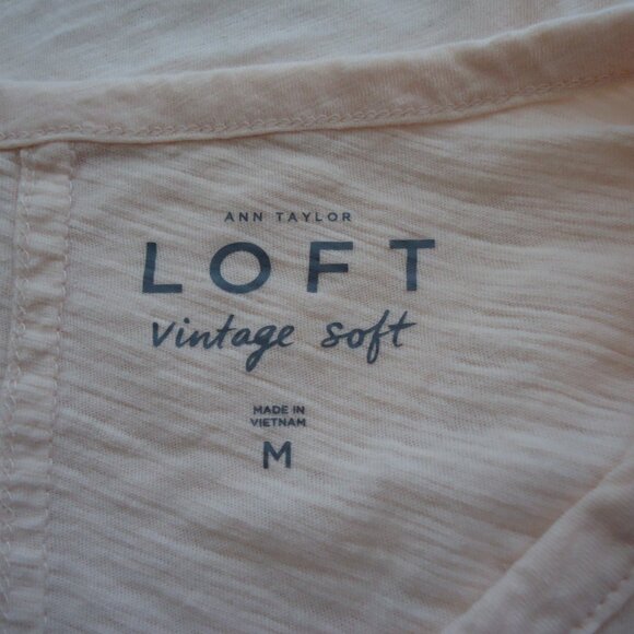 Ann Taylor LOFT Vintage Soft Shirts M Bundle of 2 - Picture 4 of 9
